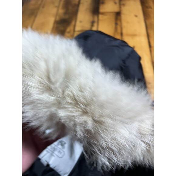 Coach Women’s XS Down Puffer Coat Coyote Fur Trim Hood Jacket Black Quilted - Picture 9 of 10